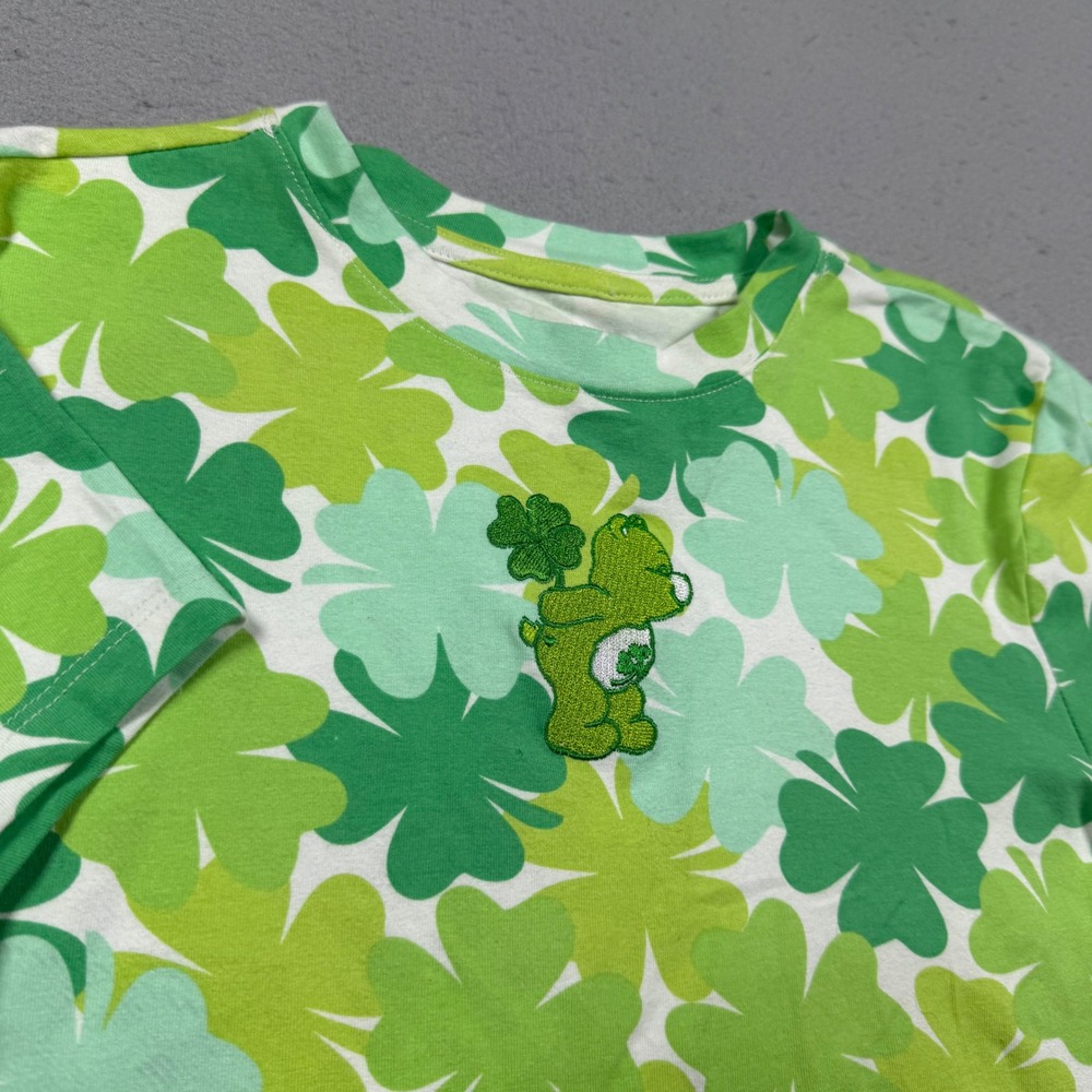 Care Bears Good Luck Bear Shamrock Clover Green Crop Top Small